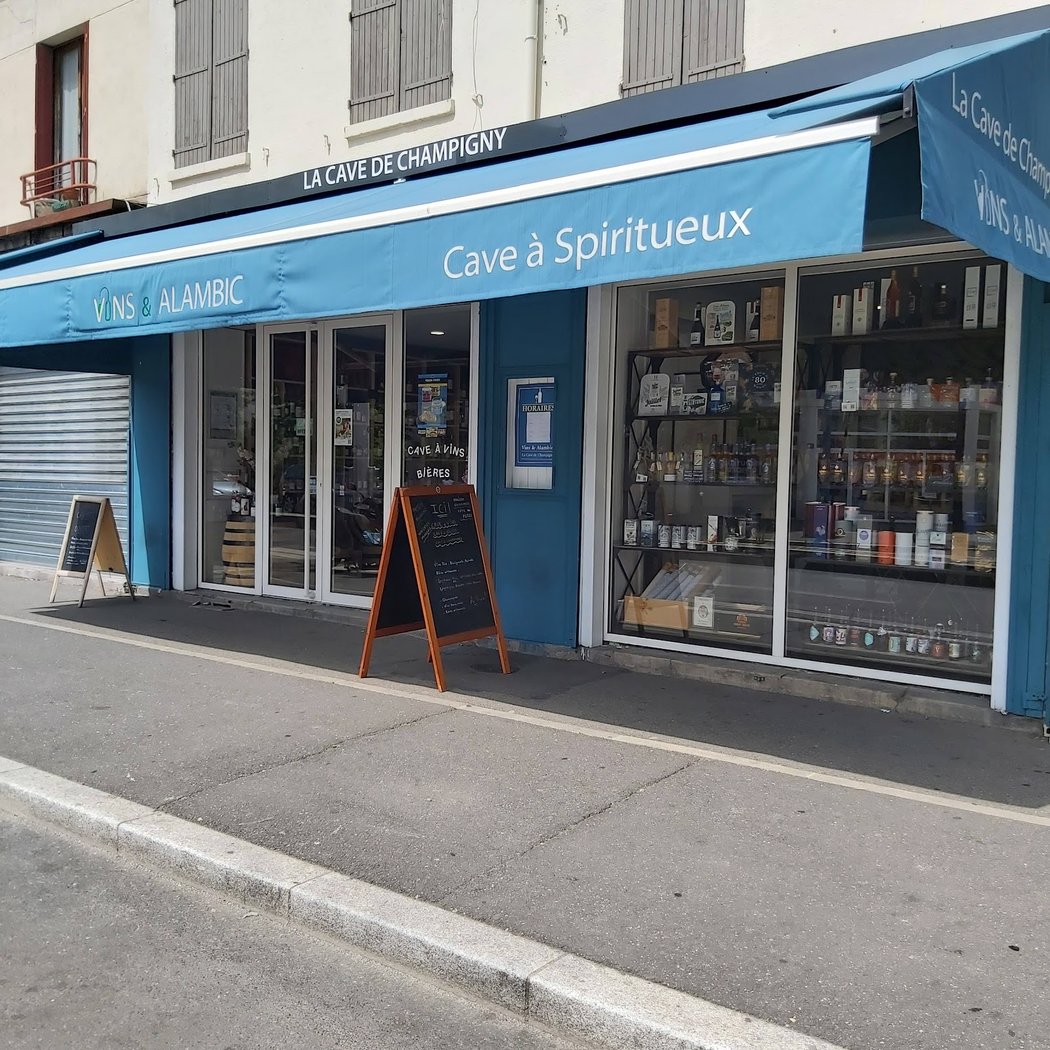 VINS & ALAMBIC - La Cave de Champigny 2